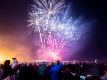 Stunning fireworks at Bath Races Fireworks display and bonfire night