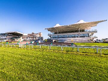 Bath Racecourse Vaccination Centre